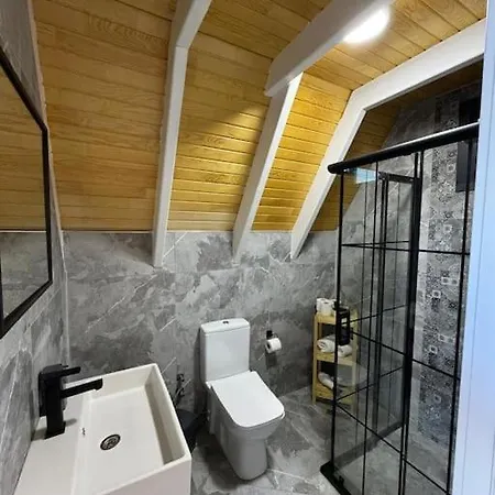 Lotus Bungalow *