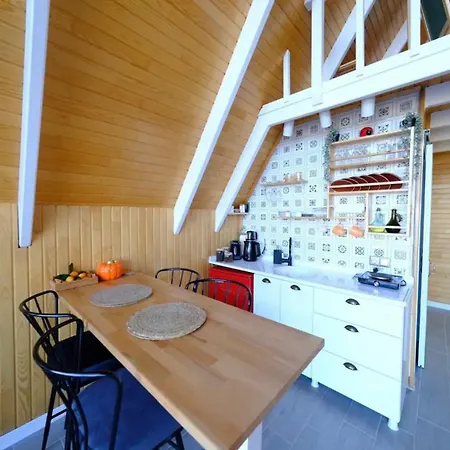 Lotus Bungalow בית נופש *